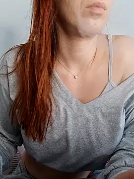 clara-francaise online show from 02/24/26, 05:11