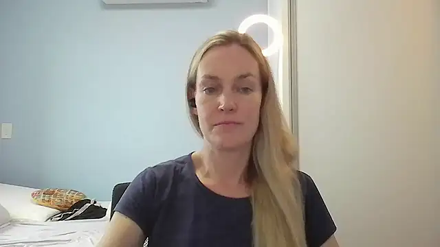 Annylove1 online show from 01/13/26, 10:53