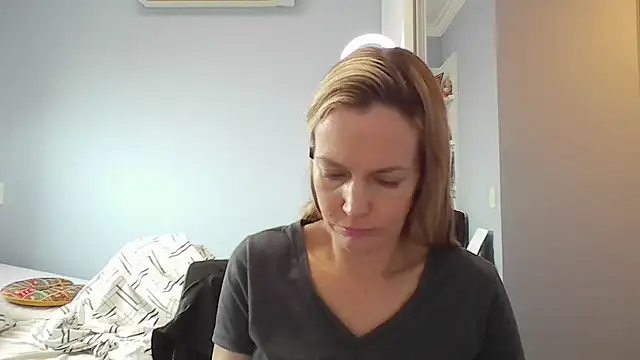 Annylove1 online show from 02/10/26, 10:52