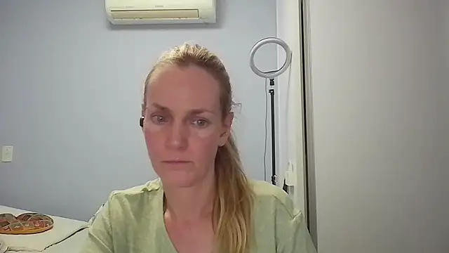 Annylove1 online show from 02/23/26, 12:30