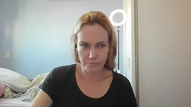 Annylove1 online show from 04/17/26, 04:43