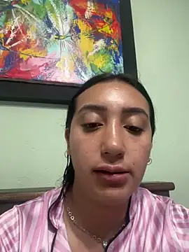 Snapshot of Hannahoff chatting on 01/21/25, 02:11 Hannahoff online show from 01/21/25, 02:11