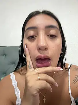 Hannahoff online show from 02/28/26, 12:11