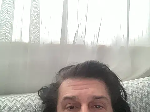 Snapshot of ALPHANDRE chatting on 03/19/25, 12:45 ALPHANDRE online show from 03/19/25, 12:45