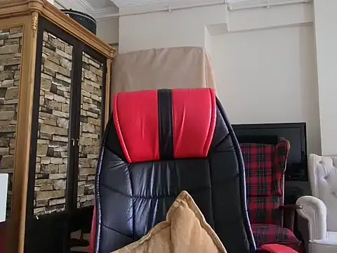 Snapshot of ALPHANDRE chatting on 09/09/25, 06:02 ALPHANDRE online show from 09/09/25, 06:02