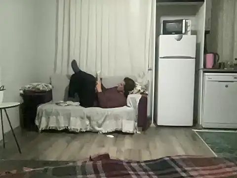 Snapshot of ALPHANDRE chatting on 10/09/25, 07:01 ALPHANDRE online show from 10/09/25, 07:01