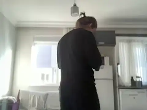 Snapshot of ALPHANDRE chatting on 10/15/25, 05:29 ALPHANDRE online show from 10/15/25, 05:29