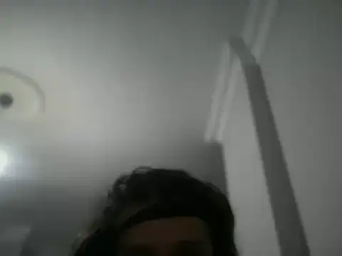 Snapshot of ALPHANDRE chatting on 11/21/25, 07:45 ALPHANDRE online show from 11/21/25, 07:45