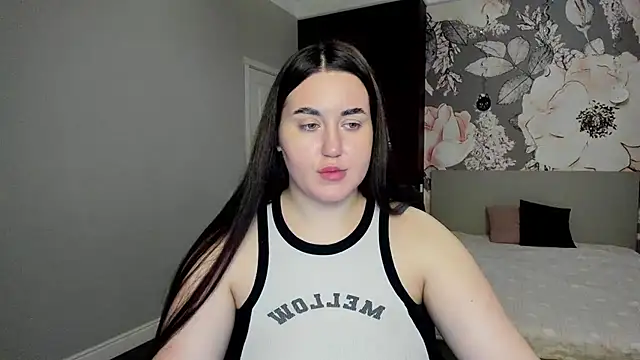 Roxie Bradley online show from 01/15/26, 06:51