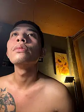 Snapshot of xlovercum chatting on 01/11/26, 08:47 xlovercum online show from 01/11/26, 08:47