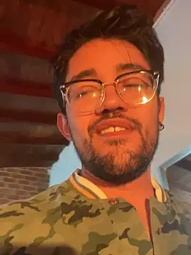 Snapshot of Im_sophiie chatting on 02/09/25, 06:01 Im sophiie online show from 02/09/25, 06:01