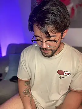 Snapshot of Im_sophiie chatting on 03/21/25, 09:12 Im sophiie online show from 03/21/25, 09:12