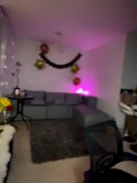 Im sophiie online show from 01/08/26, 06:37