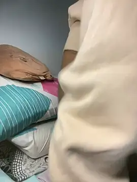  yisela  online show from 03/31/26, 01:29