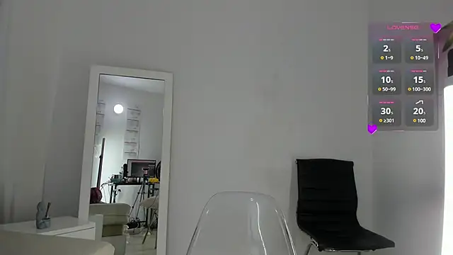 Snapshot of AlmaSean chatting on 01/18/25, 07:37 AlmaSean online show from 01/18/25, 07:37