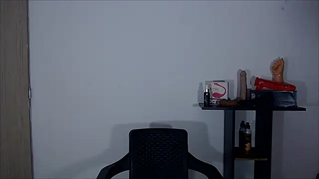 sofiaxdollxxx online show from 02/22/25, 04:07