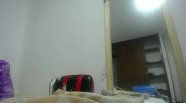 Snapshot of angellsexx20 chatting on 02/11/25, 06:51 angellsexx20 online show from 02/11/25, 06:51