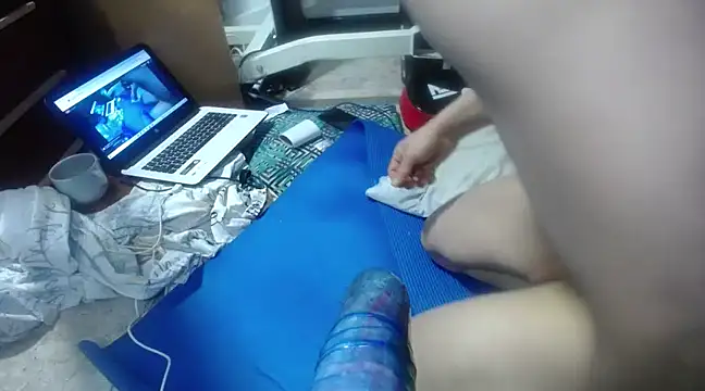 Snapshot of angellsexx20 chatting on 02/28/25, 06:54 angellsexx20 online show from 02/28/25, 06:54