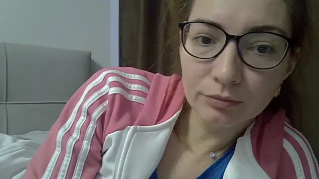 Ashleyspice online show from 10/28/25, 07:01