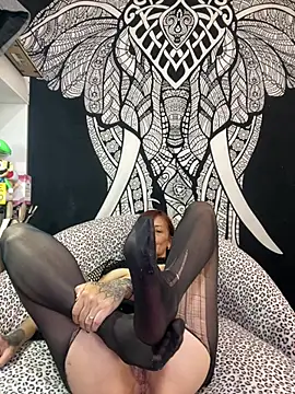 Boonny Boo01 online show from 04/19/26, 06:10