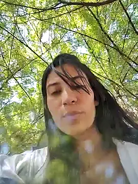 lady-rosse online show from 12/18/24, 05:31