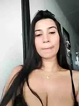 lady-rosse online show from 12/30/24, 02:30