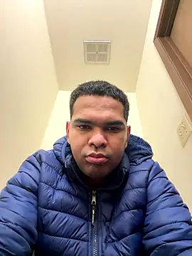 Snapshot of marhi32 chatting on 01/12/26, 01:38 marhi32 online show from 01/12/26, 01:38