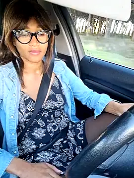 guardami1988 online show from 11/21/25, 09:52