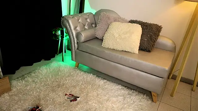 Valeriestyle online show from 09/19/25, 04:03