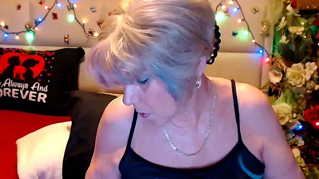 HappyWomanOn online show from 03/06/26, 09:28