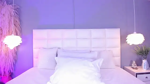 Ahincale online show from 04/23/26, 11:42