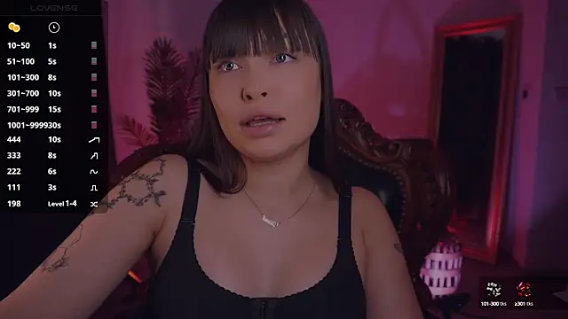 Snapshot of missmerciless chatting on 01/14/25, 11:20 missmerciless online show from 01/14/25, 11:20