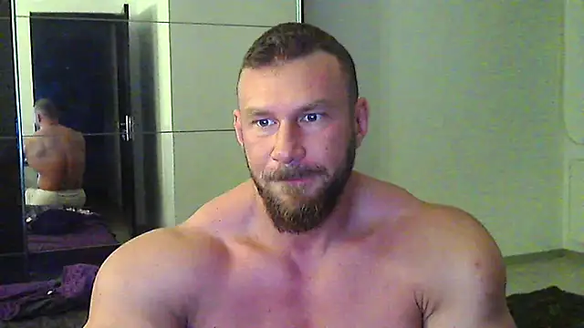 Snapshot of muscularkevin chatting on 05/02/26, 03:33 muscularkevin online show from 05/02/26, 03:33