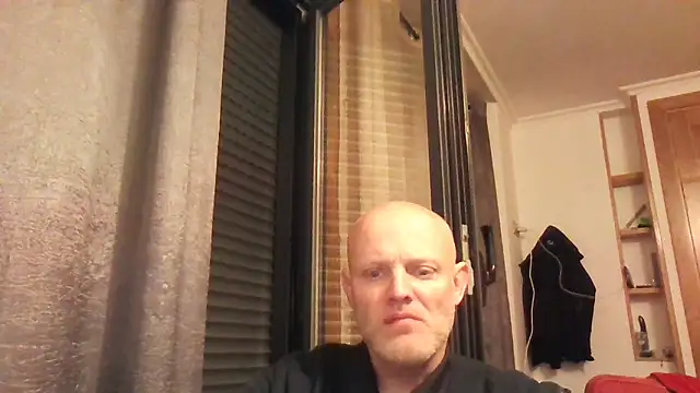 davigochi77bcn online show from 01/17/25, 07:38