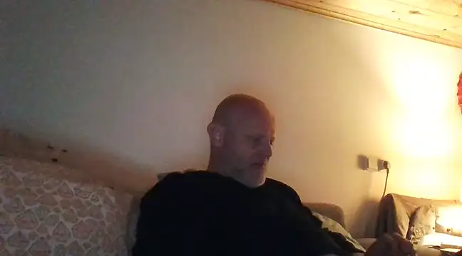 davigochi77bcn online show from 03/05/25, 10:21