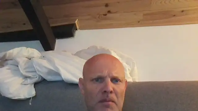 davigochi77bcn online show from 11/09/25, 07:45