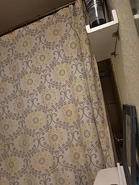 Hotredheadandtoungelasher online show from 01/14/26, 05:13