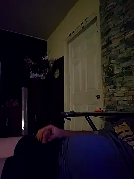 Hotredheadandtoungelasher online show from 04/21/26, 01:50