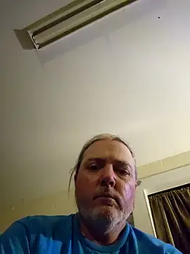 Hotredheadandtoungelasher online show from 04/23/26, 02:57