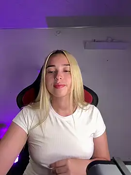 Irisweet  online show from 02/02/25, 09:34