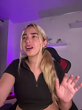 Irisweet  online show from 02/08/25, 11:12