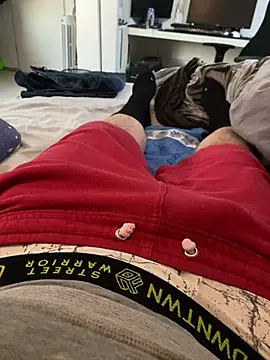 Luishorny19 online show from 03/06/25, 04:38