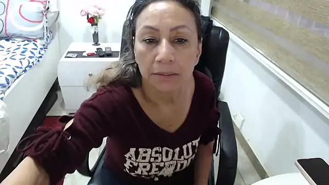 jesy hot online show from 10/27/25, 10:25