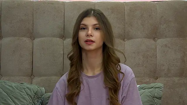 AudreyBarlow online show from 02/05/25, 09:36