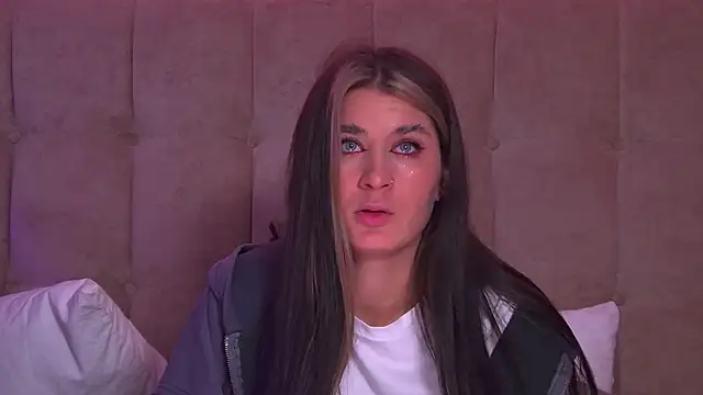 RachelSimpson online show from 01/28/25, 03:57