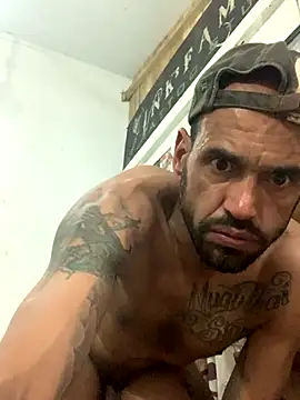 raphadoors19 online show from 10/12/25, 01:48