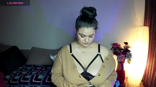 Laura sinner online show from 03/16/25, 11:57