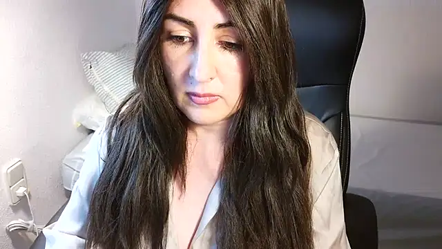 Snapshot of naughty_sarahh chatting on 07/04/26, 05:30 naughty sarahh online show from 07/04/26, 05:30