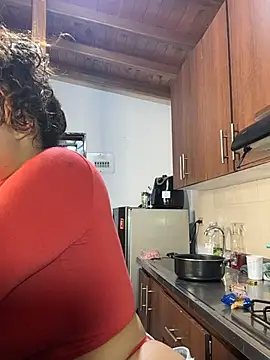 GiselReyes online show from 10/07/25, 01:47