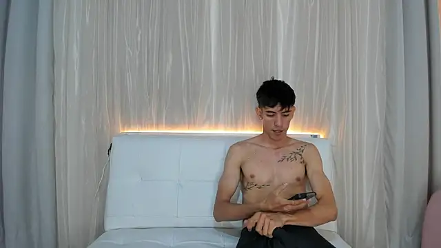 Litzy1  online show from 07/03/26, 01:12